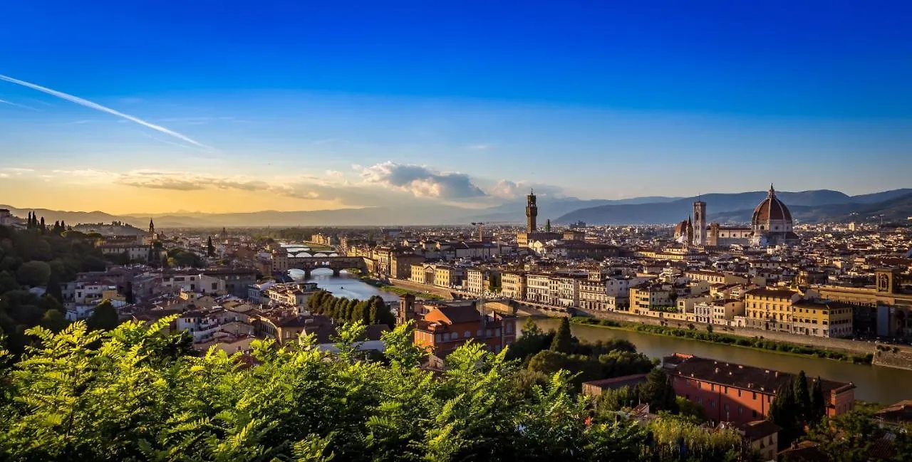 Apartment Francesco Baracca Palace Apt Florenz